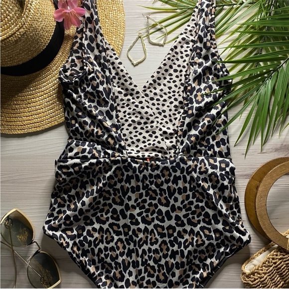 Maaji Reversible One Piece Swimsuit - Picture 10 of 10